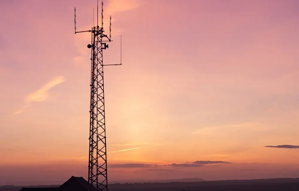 what is transmission tower