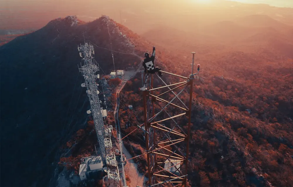 what is antenna tower